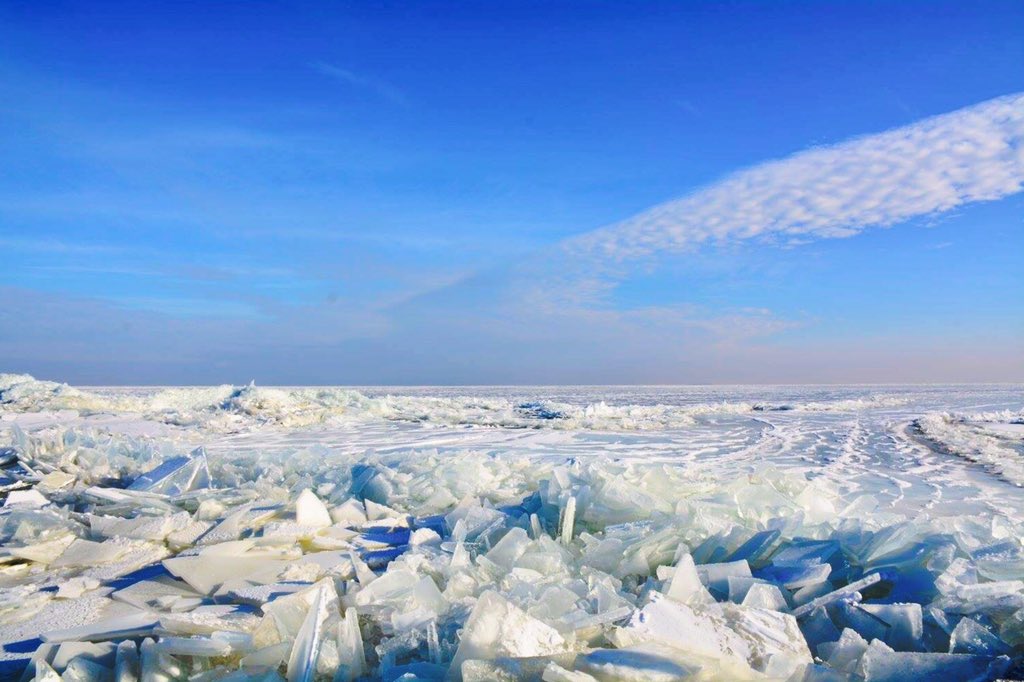 #WinterWeekend #lakeerie #midwestmoment