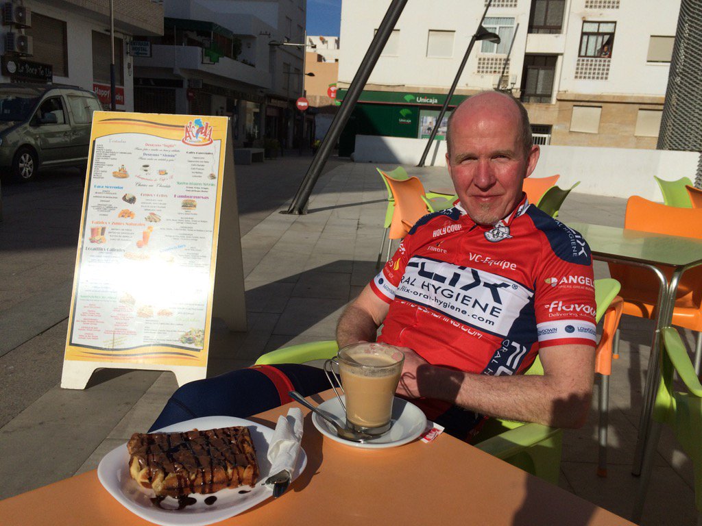 Out for a spin this morning back in Blighty. Tired legs and no coffee like this from last week in Mojacar.