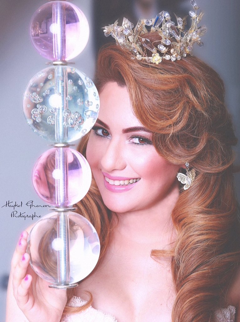 ArouriAhlem's tweet photo. #soon #new_single https://t.co/Ovy3QCdciK