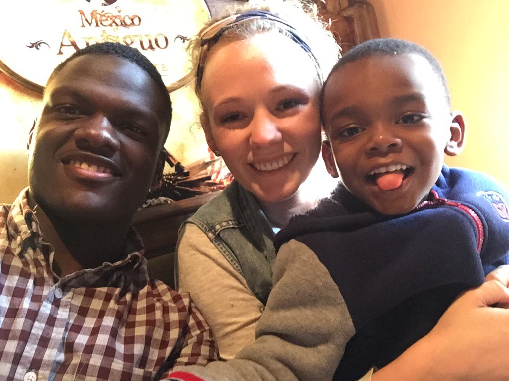 LevyF27's tweet photo. Birthday lunch with @Al_Francois1 and lil bro! https://t.co/vynzmwDz75