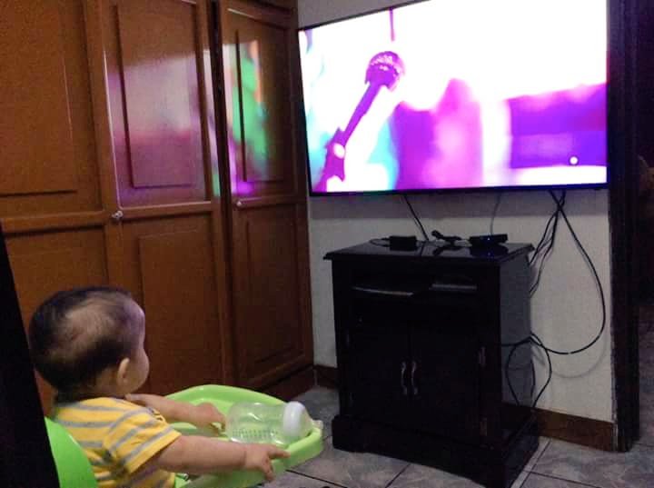 aiiDde's tweet photo. Así nuestra tarde de domingo , ámame  @soyjuansolo 😍 https://t.co/BKXn6GoRHn