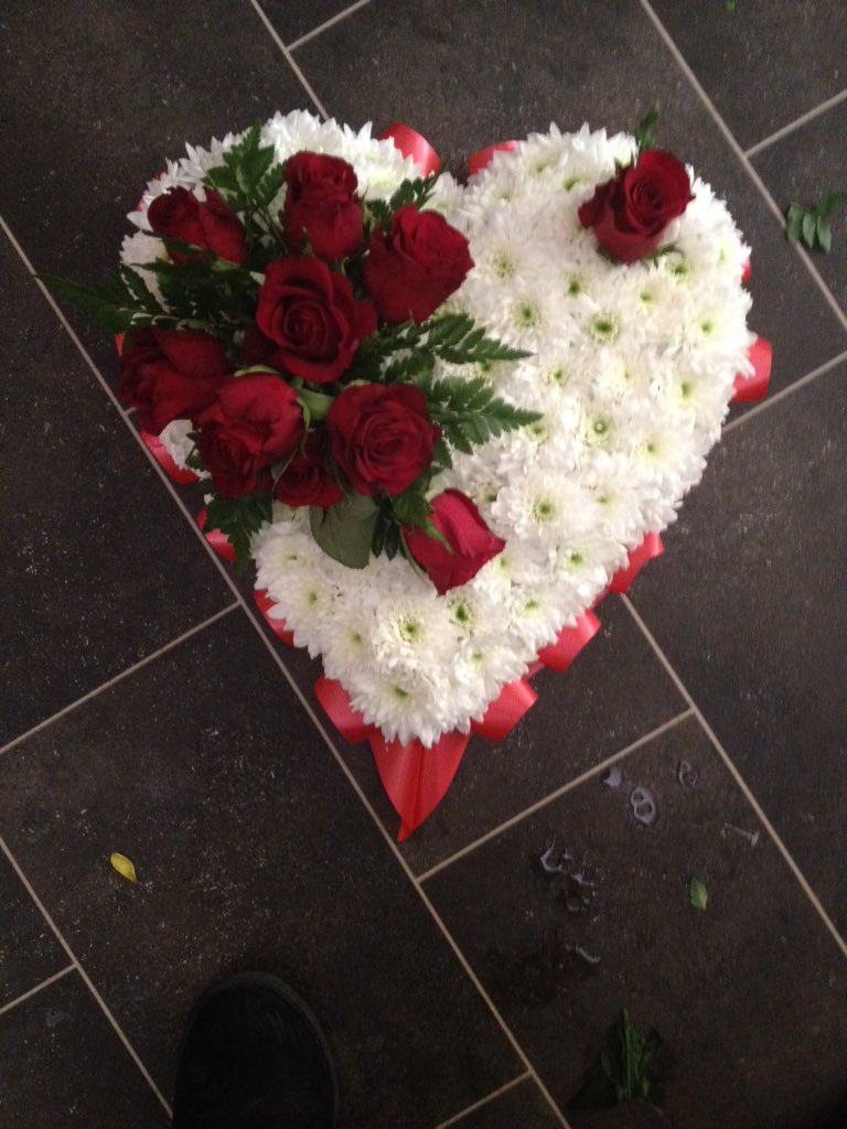 Flowerladys (@flower_ladys) on Twitter photo 