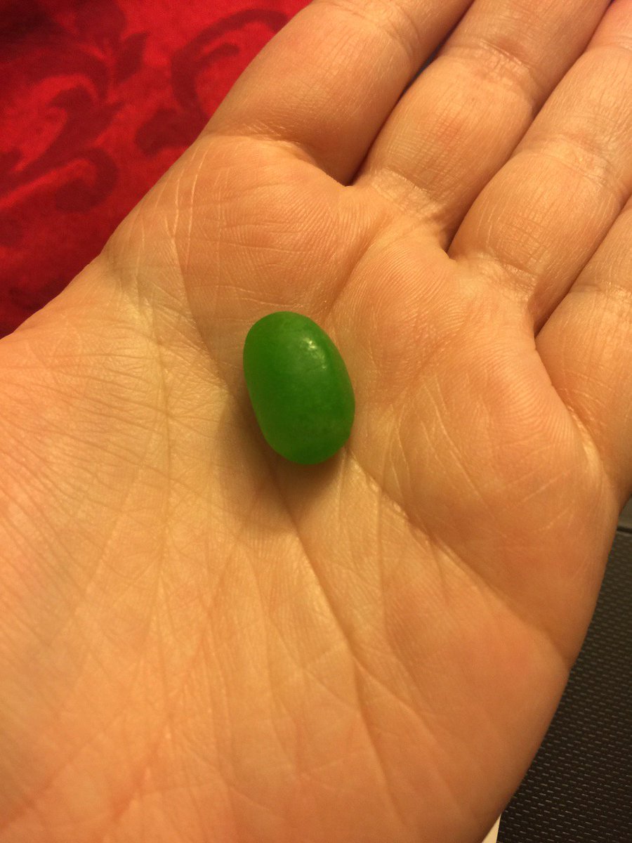 ActiveArcade's tweet photo. I wasn't aware I was buying jelly beans. @mikeandike https://t.co/SDlW4CfocX