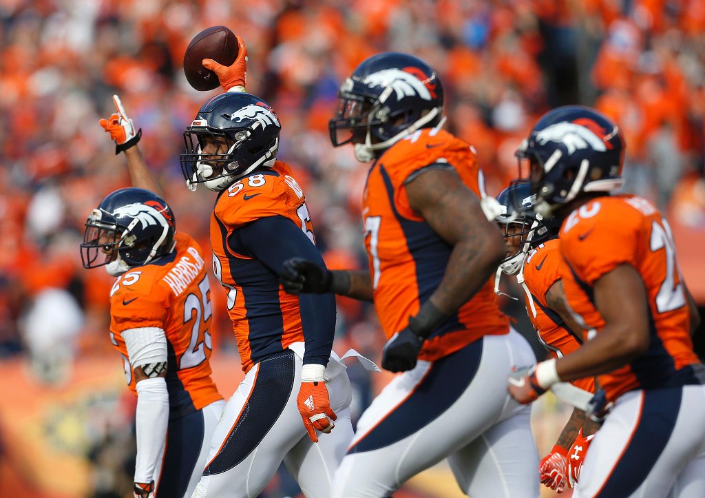 sportsactu_be's tweet photo. Les #Broncos vont donc retrouver le #SuperBowl50 https://t.co/1SaojcpqmN #bradybooboo #bradycrybaby https://t.co/ZmWnah3jkb