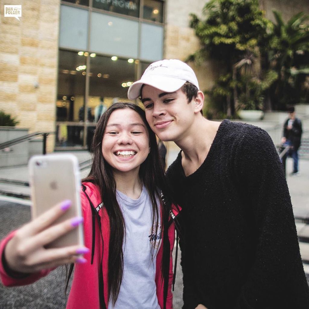 Hayes Grier @hayesgrier: Gonna be doing a meet a greet this Saturday at TheMagPark store!!… instacelebs.net/hollywood/haye…