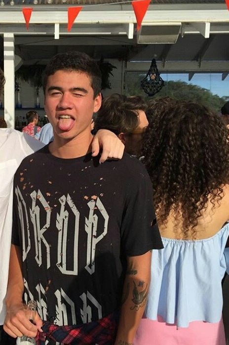 5SOS_Journals's tweet photo. Happy birthday to our favourite bassist ❤️ We love you so much Calum, hope you're having the best day ever x 🎉 https://t.co/G5g3XgcT1G