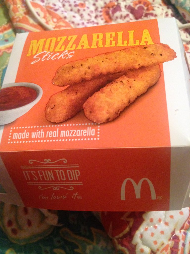 _kayjohnsonn's tweet photo. But where's the cheese? @McDonalds https://t.co/msjFYnXauh
