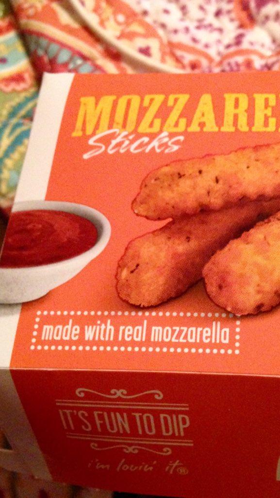 _kayjohnsonn's tweet photo. But where's the cheese? @McDonalds https://t.co/msjFYnXauh