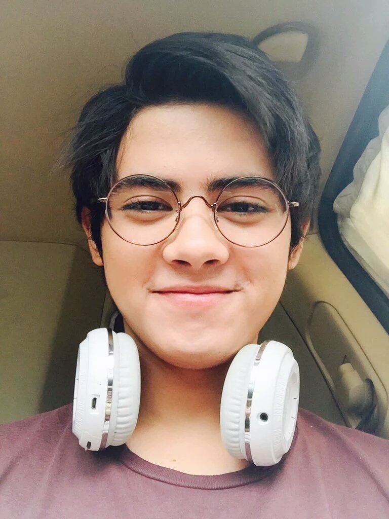 AliciousAmore's tweet photo. Sarapan paginya ditemenin dia :D https://t.co/MRmxmh1Huk