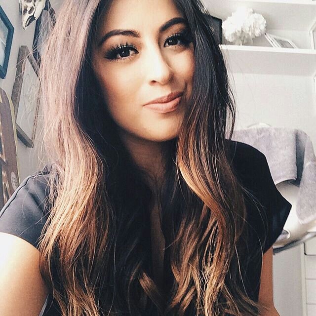 LatinosLatinas's tweet photo. Arlyne Sanjines 
Mexican 🇲🇽 https://t.co/CgYlBU748x