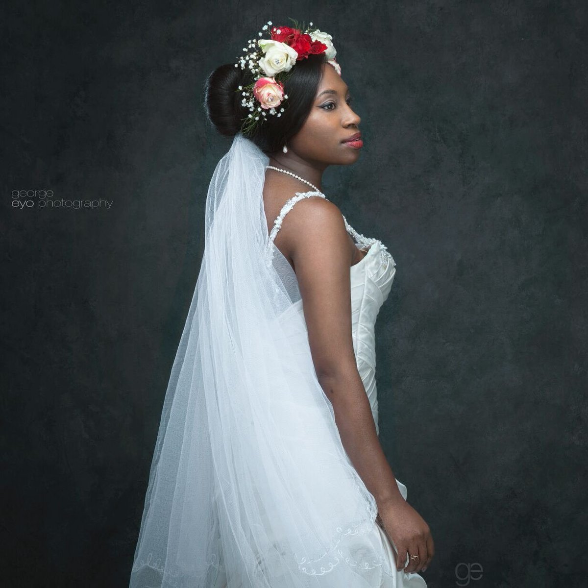 Zulehka_MBrown's tweet photo. Sneak peek bridal shoot! @pashcanel @g_eyo @shareengerald https://t.co/vnE1LYhQz3