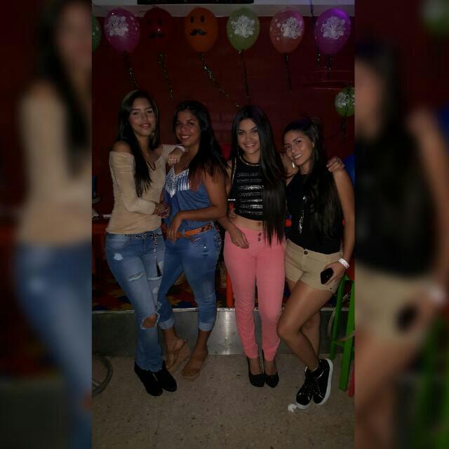 IsabellaMB0's tweet photo. 🎉💞 https://t.co/gk00fd36NL