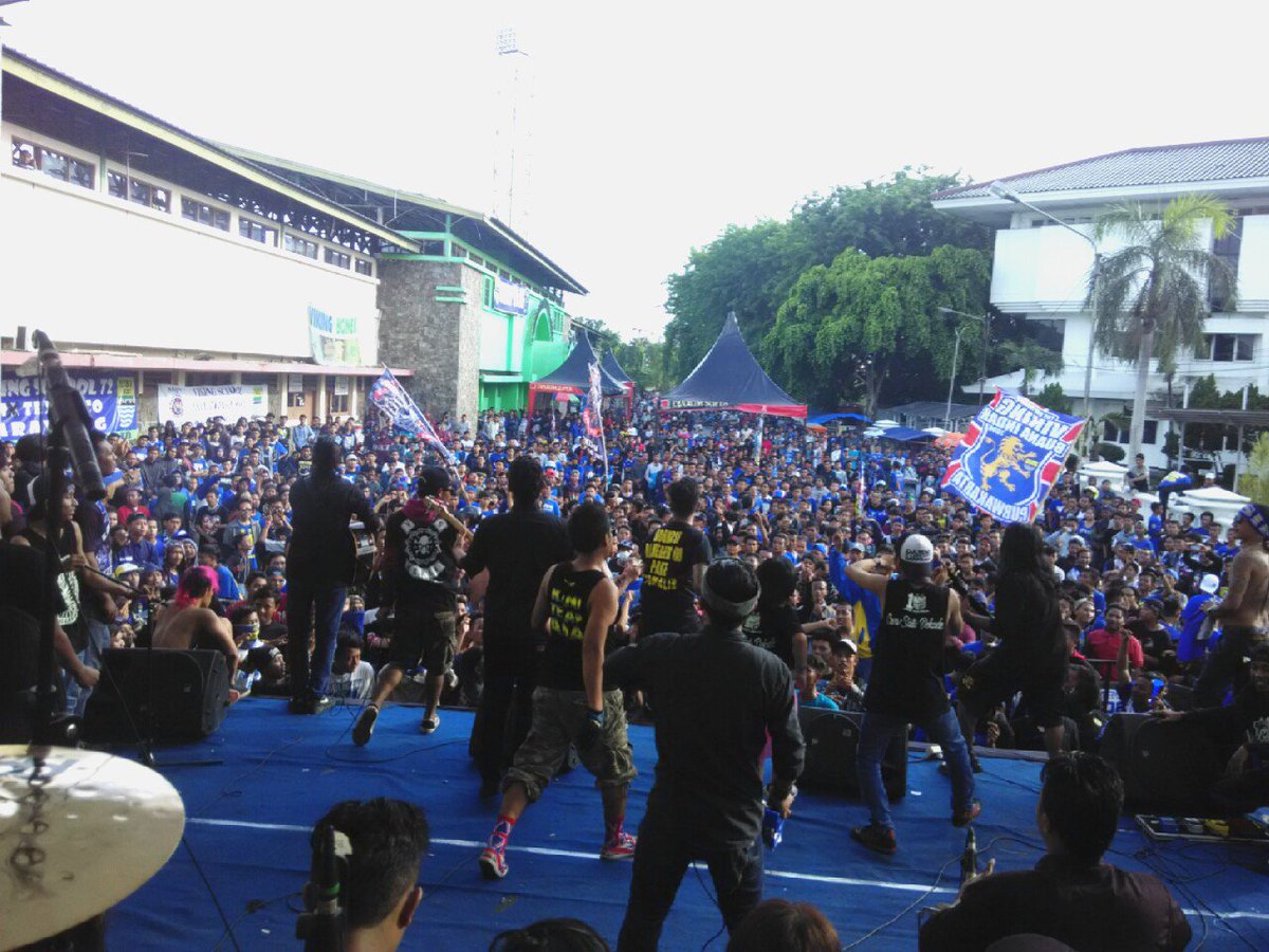 pascodex's tweet photo. Satu dekade @VikingKarawang  hatur nuhun https://t.co/aTor4PcZe3