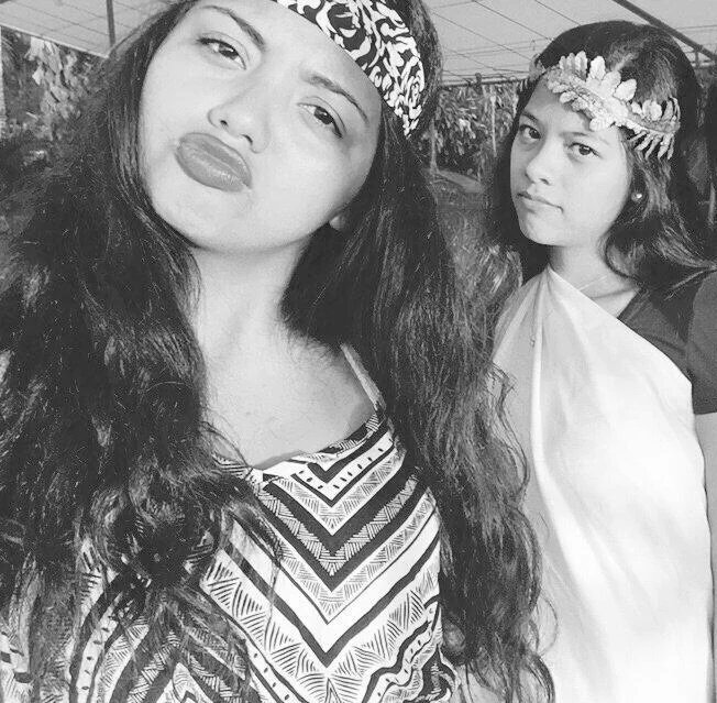 kaekaemiha's tweet photo. Happy Birthday 🐝FF! ( insert long meaningful paragraph) I 💖 you more than sushi! @leinaninededog  😘🎉🎂💕👯 #BFSK https://t.co/e4SThVg53F