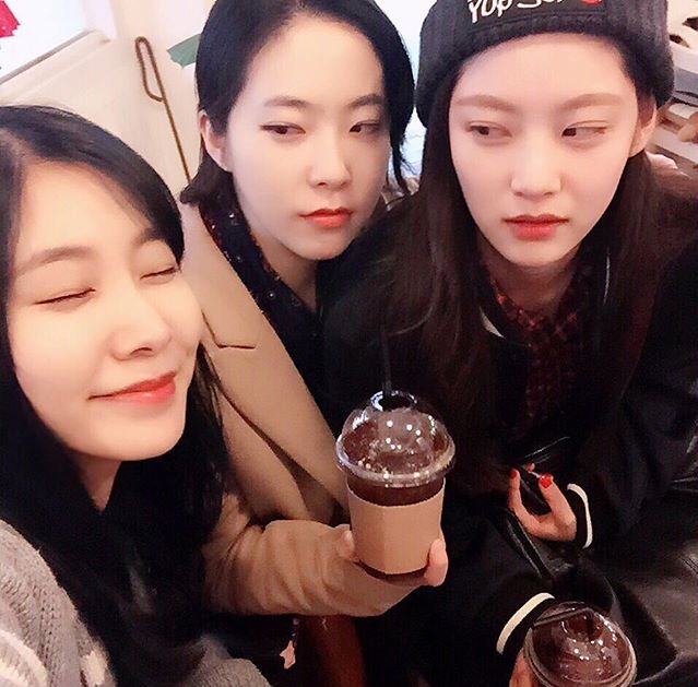 CZiuM_GVAAArAUS.jpg:large