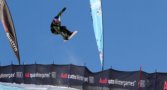 blogsnowboard's tweet photo. Comienzo poco convincente de los riders españoles en la Copa del Mundo https://t.co/Y3D0bW1Rlr https://t.co/qOquS0LQv4