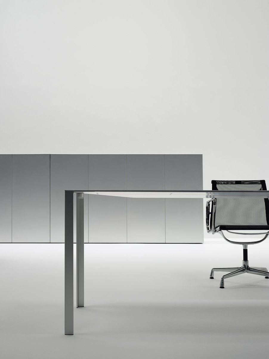 Unifurniture's tweet photo. #LessLess #Unifor #Unifurniture #design https://t.co/Q6shJGj1vJ