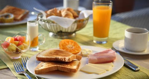 MiSherpa_'s tweet photo. ¿Un mal lunes? Pide un desayuno a Mi Sherpa y te lo llevamos en tiempo record. #MiSherpatelolleva https://t.co/W8KOGWfaDi