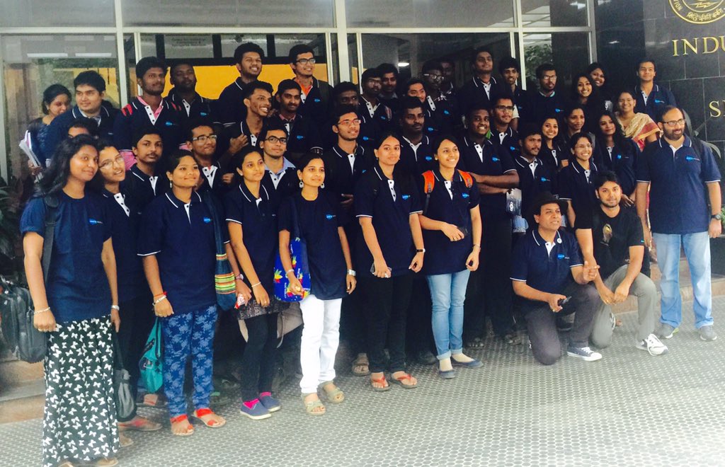 jangamashwin's tweet image. RT @SfdcKiran #Salesforce #trailhead badge winners..We painted it blue!! @ShaastraIITM #iitmsfdc @SalesforceDevs