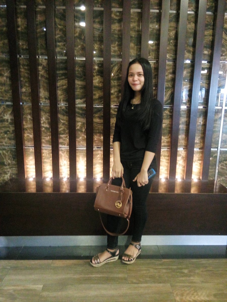 Dinni (@suryadinni) on Twitter photo 