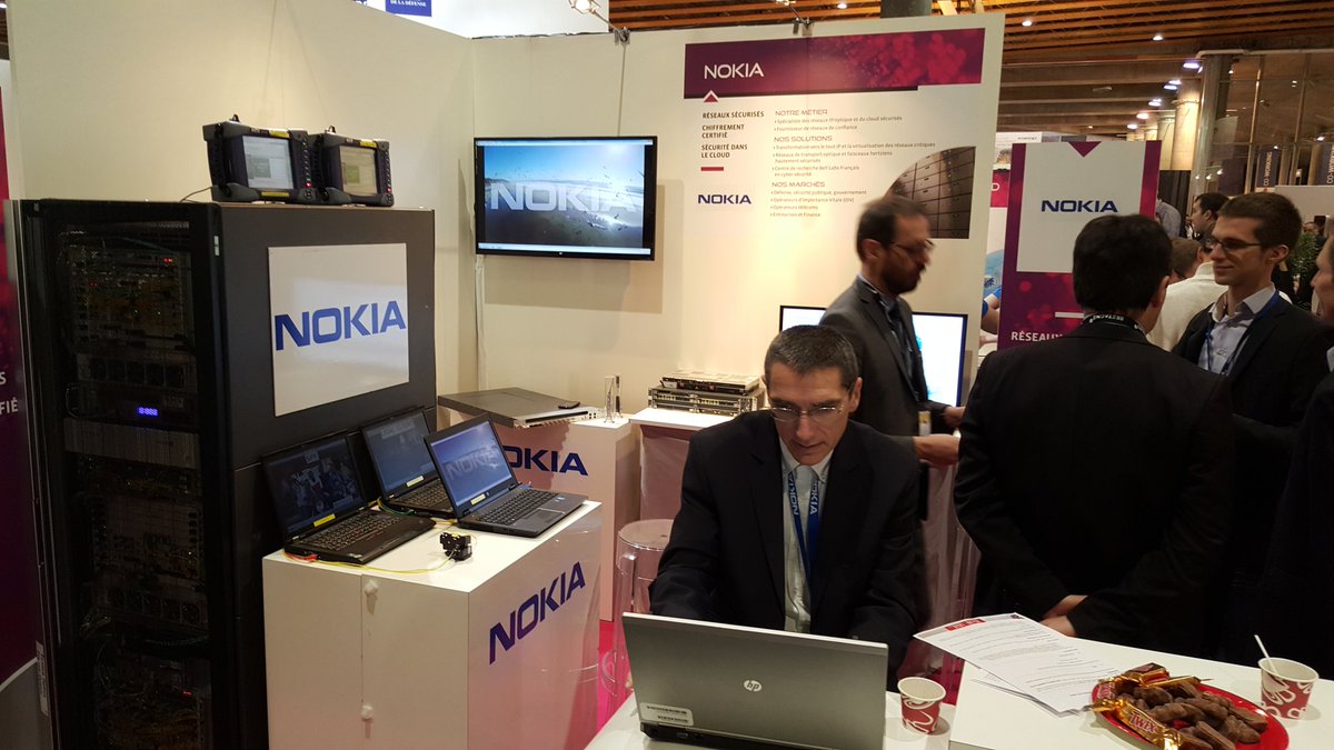 LaMeito's tweet photo. Les grands groupes font leur show @ExcellenceCyber au #FIC2016 : @nokia et sa solution de sécurisation de données https://t.co/zVxhHoq9da