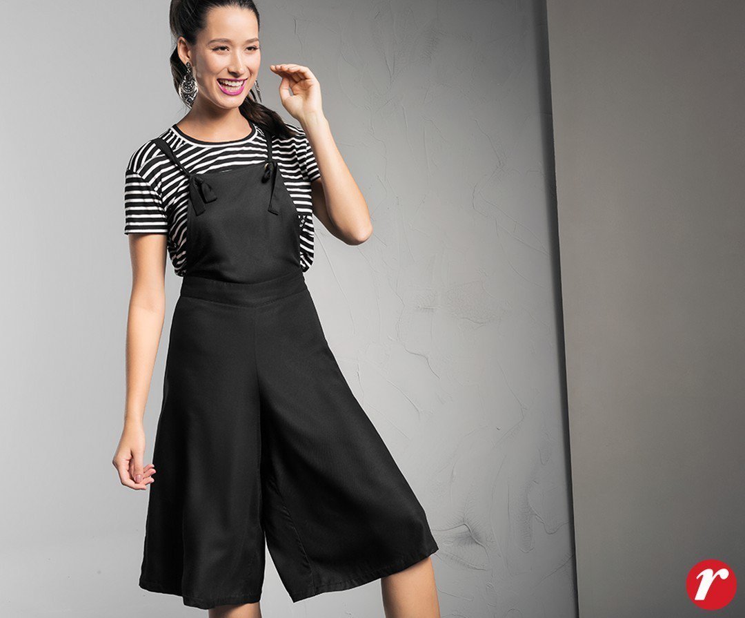 jardineira preta renner