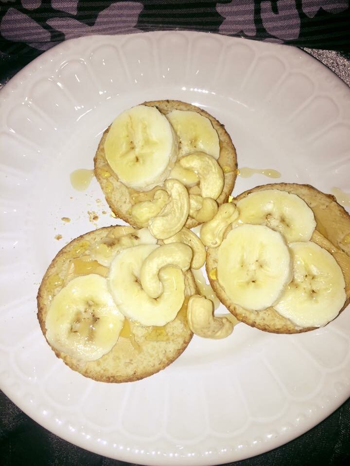 princess_rach16's tweet image. What a snack 😋😋😋

#cecebuzz