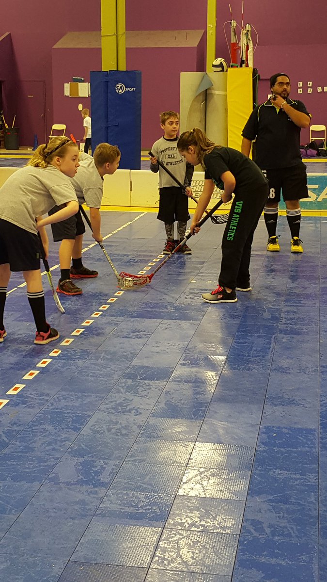 VIS &amp; GAA ready for their game to start at the 2016 U10 SSAF tournament! #floorballworld