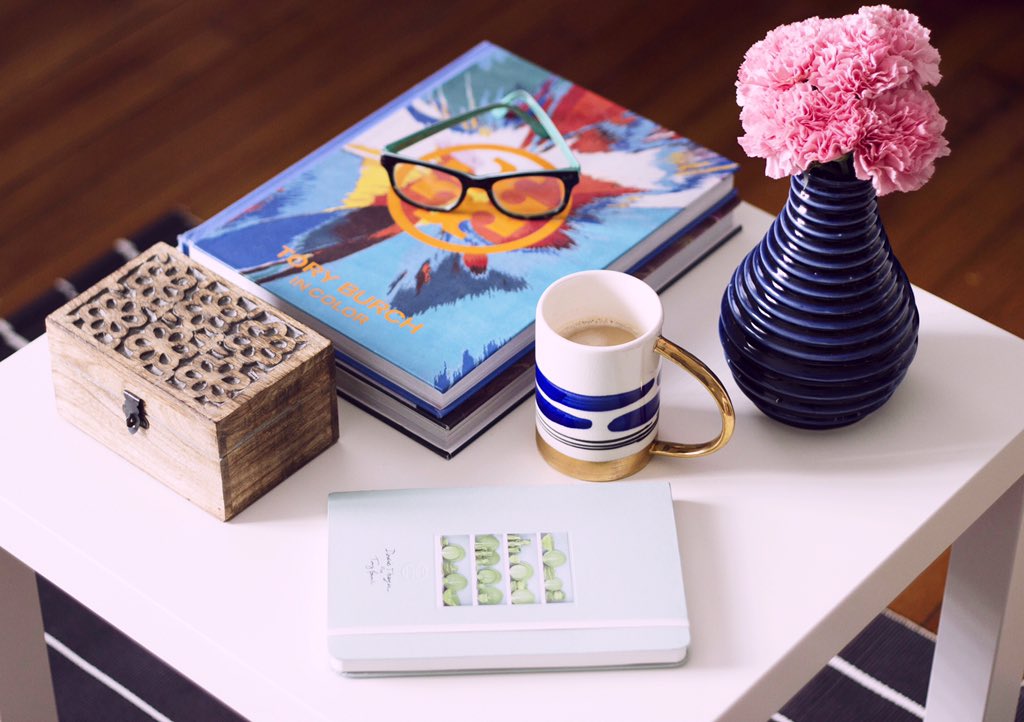 StyleBungalow's tweet photo. Changed up my coffee table decor with a little help from @marshalls... 😊 #projectfab #spon https://t.co/hazgPXM5so