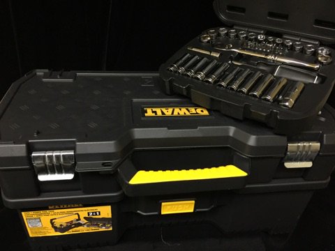 JA_Chatt's tweet photo. This tool set and DeWalt carrying case is a must have! Get it Feb. 6! #BigBids #AuctionParty #tools #DeWalt https://t.co/OUKMHjhRlN
