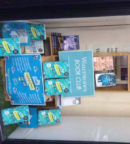 wnbooks's tweet photo. .@george_stones, making our Monday with a beautiful #VersionsofUs window display. Just look at it! @laura_jbarnett https://t.co/i0tWervSbJ