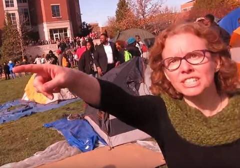 Rob Edwards (@robertdedwards) on Twitter photo Mizzou Assistant Professor Melissa Click charged with assault for her actions during campus protests (via <a href="/KOMUnews/">KOMU 8 News</a>) Mizzou Assistant Professor Melissa Click charged with assault for her actions during campus protests (via <a href="/KOMUnews/">KOMU 8 News</a>)