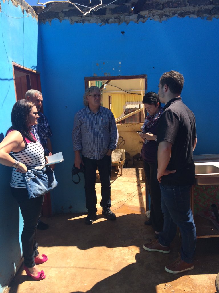 NiekerkJJ's tweet image. 25 weke van omgee stuit nie #Handevat vennootskap na onlangse storm wat nuwe fasiliteite vernietig het nie. @ATKVSA