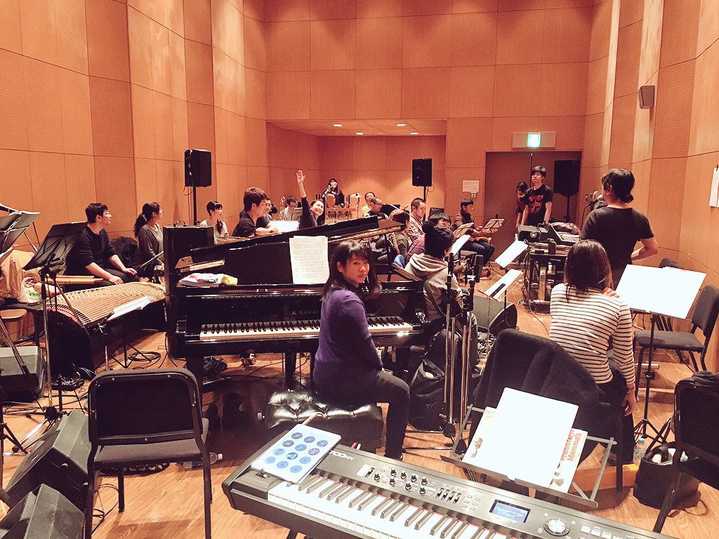 Orchestra de"R"の終日稽古でした！
ついにお披露目コンサートは明後日！
私の新兵器もご注目。ψ(｀∇´)ψ
orchestra-de-r.com