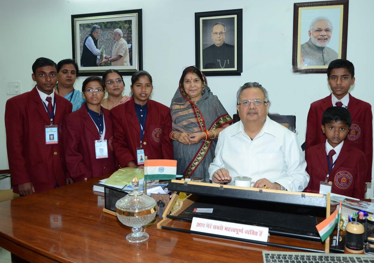 drramansingh's tweet photo. Children selected for State #BraveryAward, met at residence today &amp; shared their experiences with me. https://t.co/Dur3UdVCEi