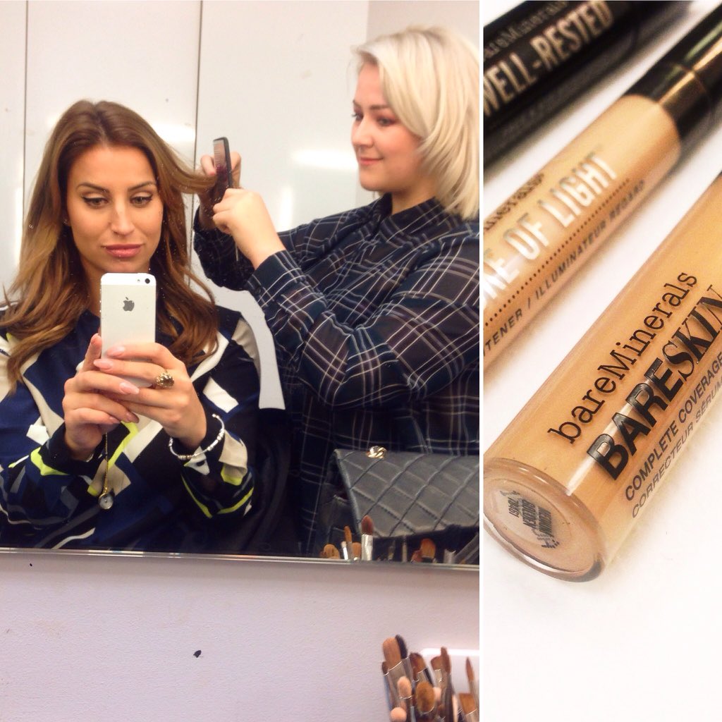 Brightening up our morning!
<a href="/bareMinerals/">bareMinerals</a> <a href="/itvthismorning/">This Morning</a> <a href="/fernemccann/">Ferne McCann</a> #makeupartist