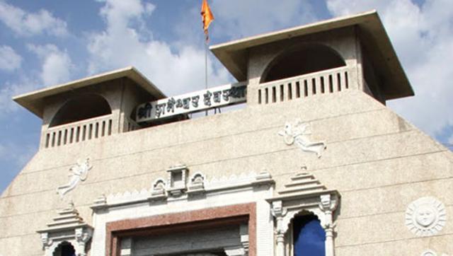 htTweets's tweet photo. Activists threaten to fly to temple where women are barred from entering https://t.co/xo6M0hfpOm https://t.co/GBRn1Wli4K