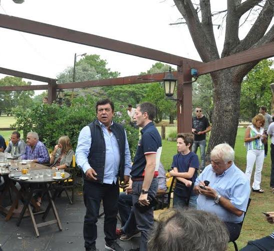 El Intendente Gray participa en reuniones en la Cumbre del Peronismo de la Provincia 
facebook.com/municipiodeest…