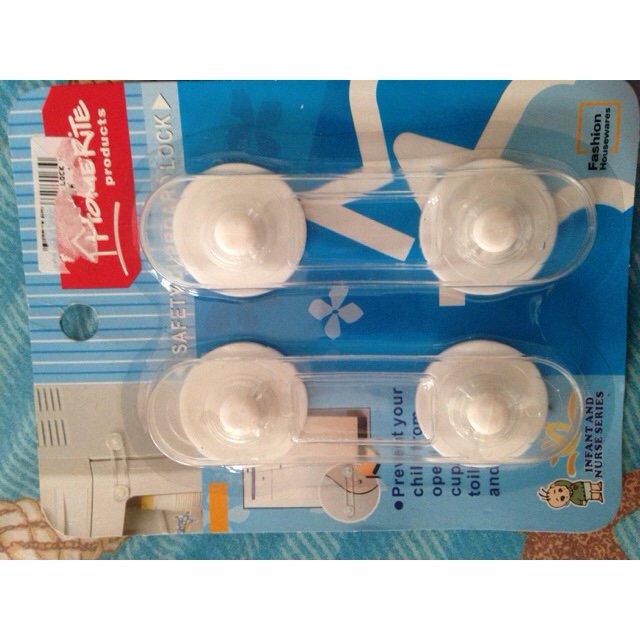 eva_natal's tweet photo. Saya menjual ... seharga Rp25.000. Dapatkan produk ini hanya di Shopee! https://t.co/mFgCEn0r8v #ShopeeID https://t.co/qA6d0JmeSz