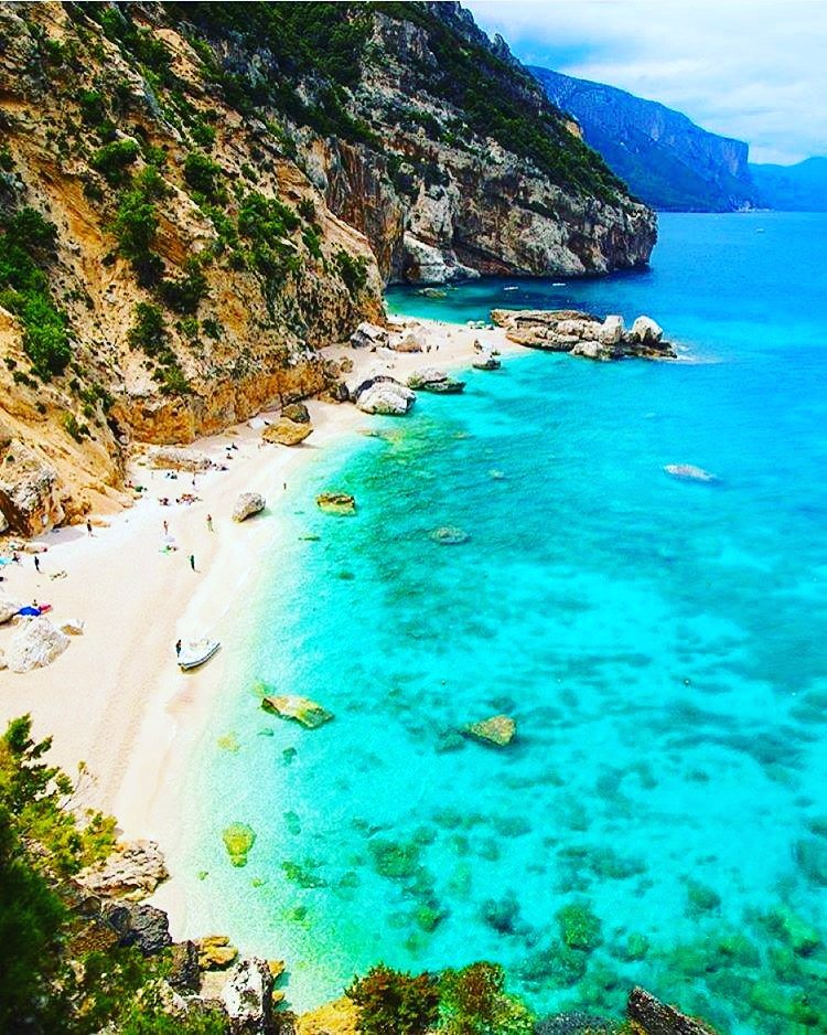 Cala Mariolu, Italy: