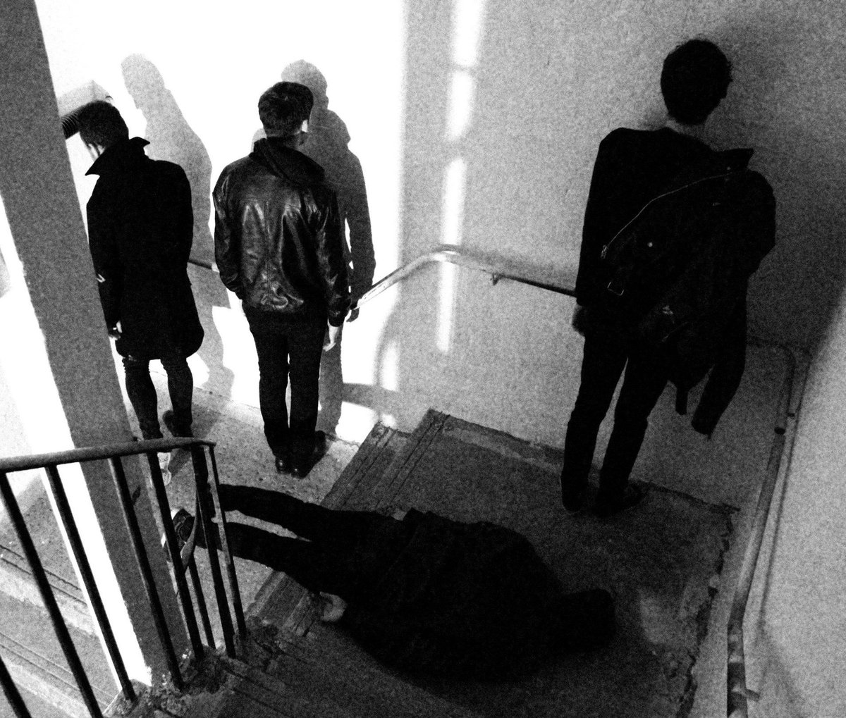 Free show tomorrow night at The Shack featuring <a href="/dressmakerband/">dressmaker</a>, <a href="/theREDCORDSuk/">The Red Cords</a>, <a href="/MeltDunes/">Melt Dunes</a>, and @fraudstweet.