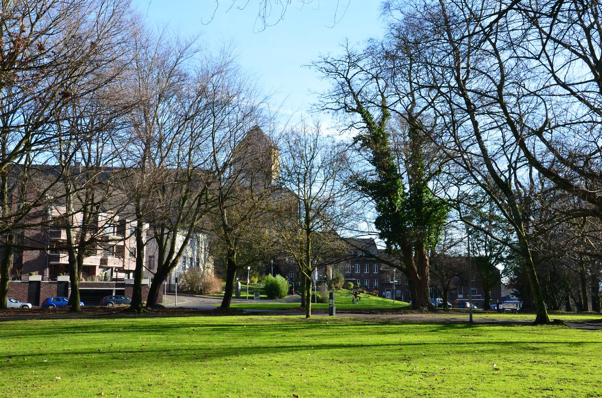 #Geropark +  #Sonnenberg von Wildwuchs befreit: Beide Anlagen zeigen sich jetzt freundlicher, offener und sicherer https://t.co/sGCUXTDqmK