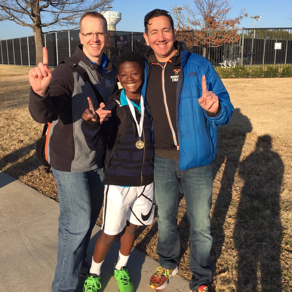 louishb1's tweet photo. Congrats to my son Cort for winning his 1st #USTA juniors tournament this weekend. #HeadRackets #Nike #Tennis https://t.co/guiLh9bfJo