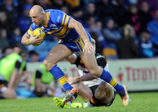 SteedenSports's tweet photo. .@leedsrhinos and @OfficialBullsRL made use of the world's best ball yesterday in @Carl12Ablett's testimonial match! https://t.co/ERQeUkaPGF