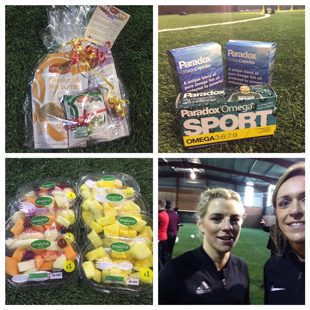 cohanlon9's tweet photo. Massive thanks @LinwoodsFoods @ParadoxOmegaOil @simplyfruit &amp; @theGAAstore 4all th samples @ wkend!! #NoExcusesNow💪🏼 https://t.co/EEhiFAYgkK