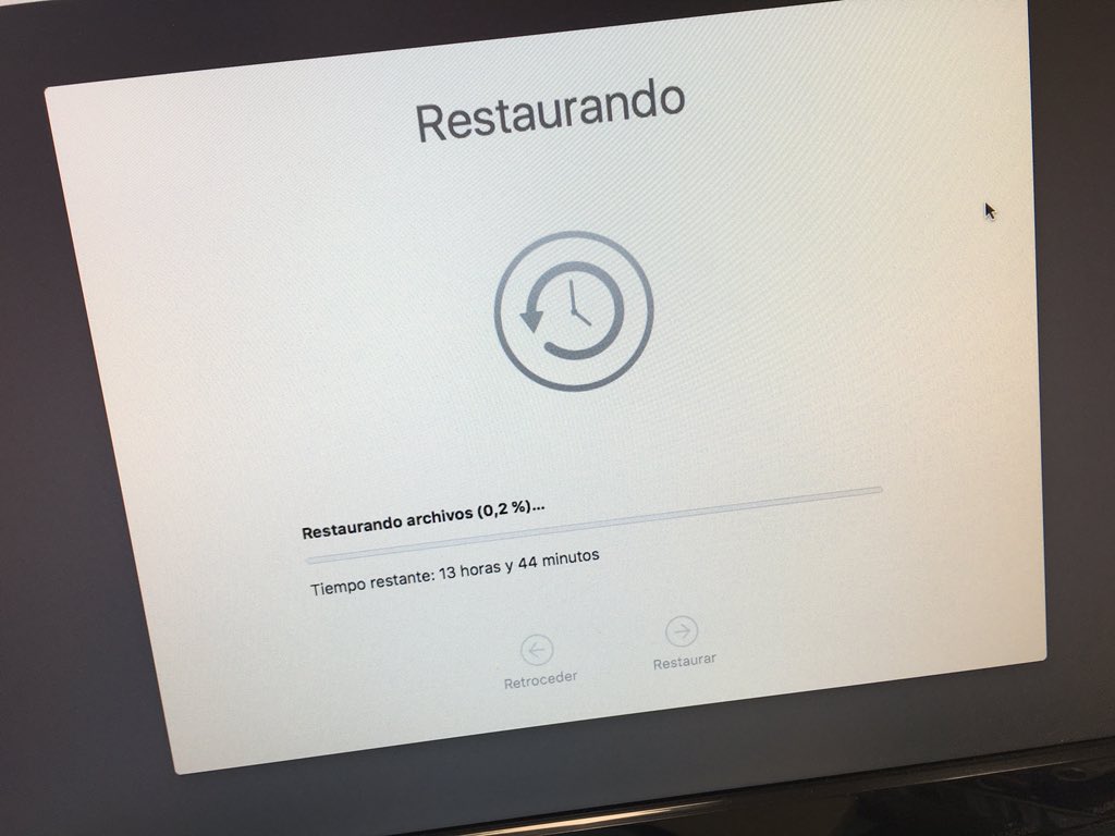 javisolerbernal's tweet image. La batalla continúa... #osxserver #profilemanager #timemachine pero mi paciencia sigue intacta!