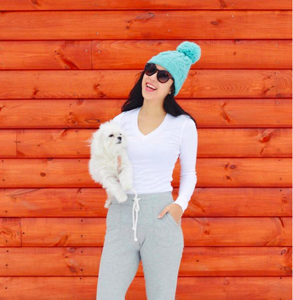 shoptsquared's tweet photo. Super cute snow storm style from @Tales_ft_Thrift in #tsquaredtees: https://t.co/q2yq60uh4M #jonas https://t.co/JDJMImeWvE