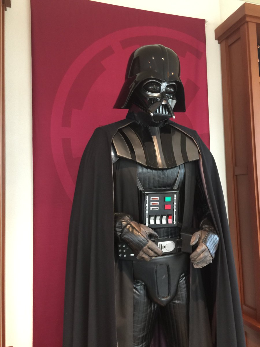 EnsembleDesigns's tweet image. Some days at work are more fun than others...#starwarsfans