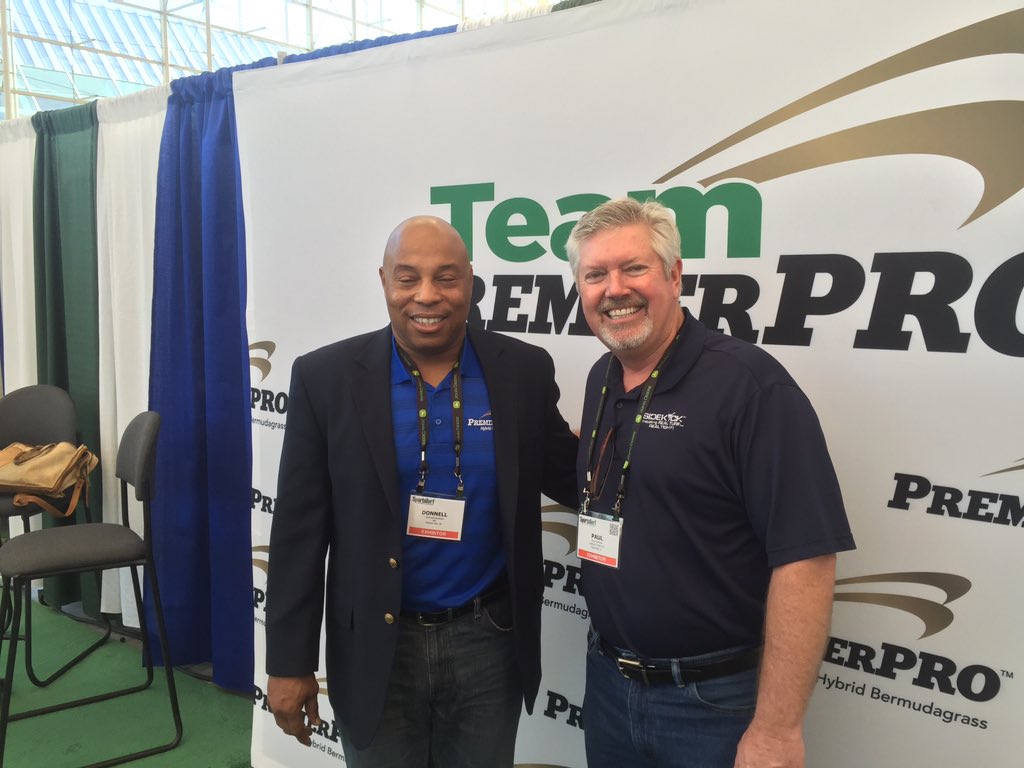PremierProTurf's tweet photo. #STMA2016 Great show great people https://t.co/q3pyWALHFi