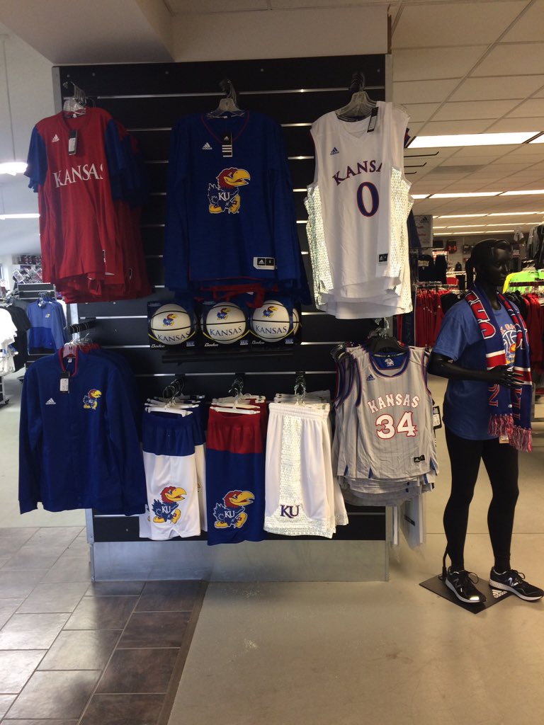 TheNitchSG's tweet photo. Gear up for Big Monday with these items! Rock Chalk https://t.co/7zwzMsN57o